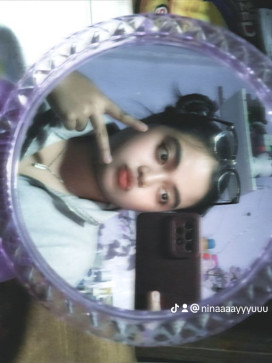 Nin B, 22, Philippines