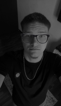MihaiAAnt, 21, Romania