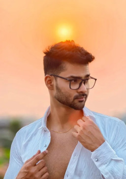 Vivaan Mehta, 26, India