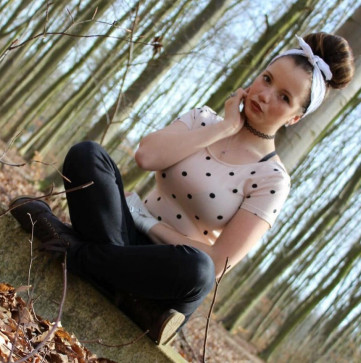 Camilla, 20, Denmark