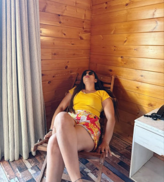 Ayushi, 30, India