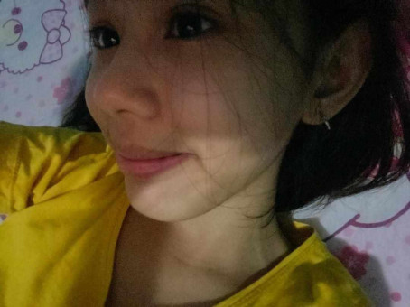 Lay, 18, Philippines