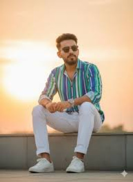 Akshat, 28, India
