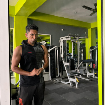 Prateek Kumar, 31, India