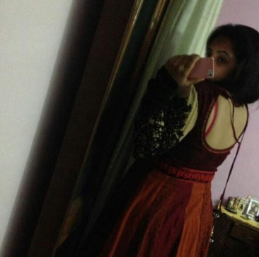 Archie, 25, India