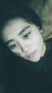 Yanie, 18, Philippines