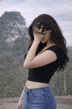 Ayushi, 24, India