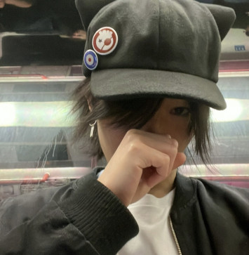 Zay, 19, United States