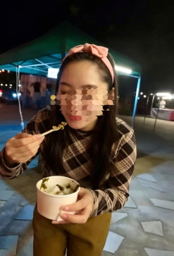 Clariza, 25, Philippines