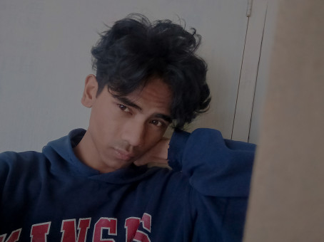 Edward, 20, India