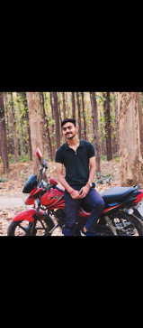Vihaan, 20, India