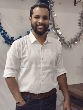 Prasad Pandit, 31, India