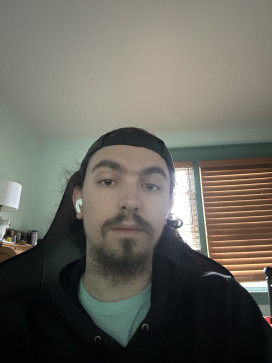 Aidan, 21, United States