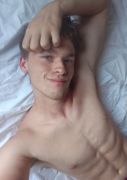 Rostaing Adrien, 22, France