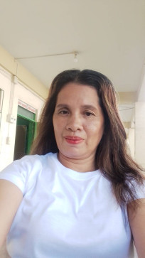Crislou, 45, Philippines
