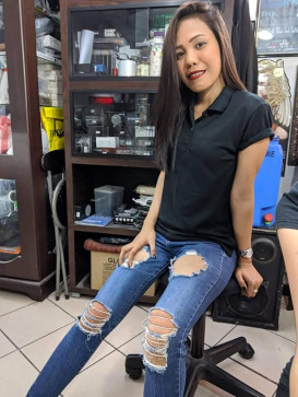 Lyn Villarin, 26, Philippines