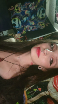 Xavii, 19, United States