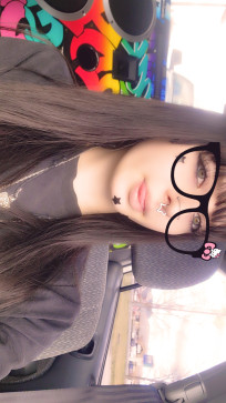 Xavii, 19, United States