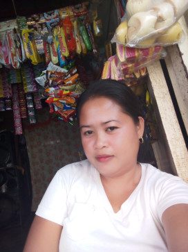 Joy Borromeo, 18, Philippines