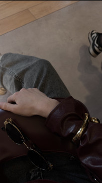 Cristina, 21, Romania