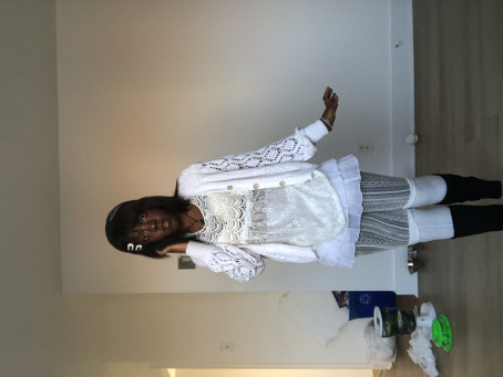 Eleanore, 18, Canada