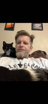 David D, 54, United States