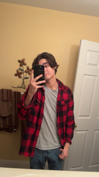 Alex, 21, United States