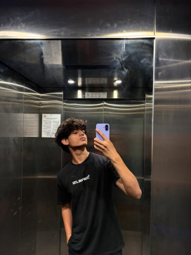 Niraj Mirkute, 21, India