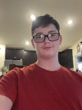 Jordan H, 19, United States