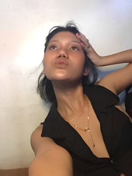Prada, 19, Philippines
