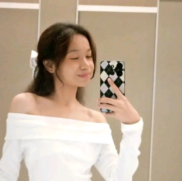 Xena, 19, Philippines