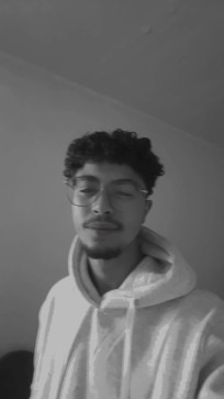 THa M22, 21, United Kingdom