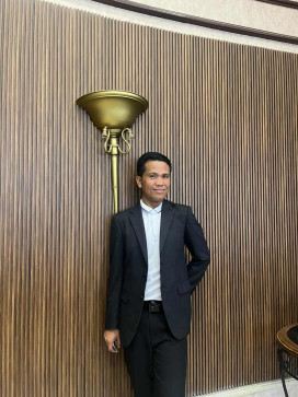 Orlan, 38, Philippines