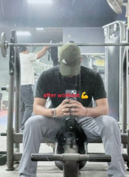 Vanz, 32, Philippines