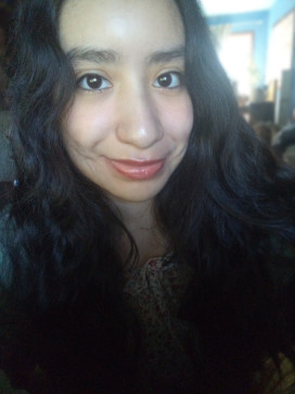 Itsastrangeworld, 19, United States