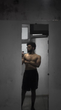 Adem Mlawah, 21, Tunisia