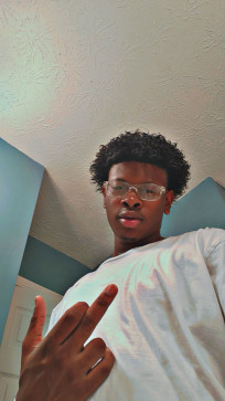 Faint, 19, United States