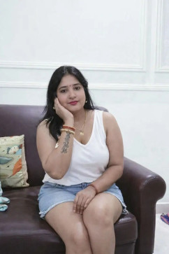 Sunita Pandit, 40, India