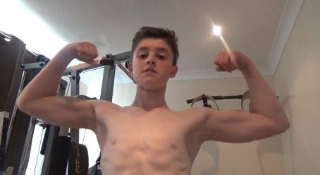 SQUIRREL, 18, United States