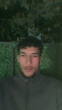 Zakaria Brgba, 22, Algeria