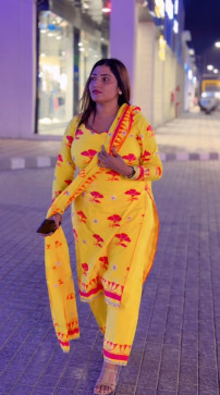 Vineeta, 37, India
