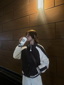 NYX Noinaza, 18, Philippines