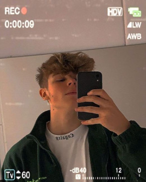 Arthur, 20, United States