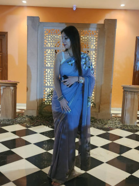 Jullie, 30, India