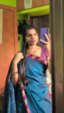 Akshara Akshuuu, 22, India