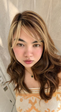 Juliene, 25
