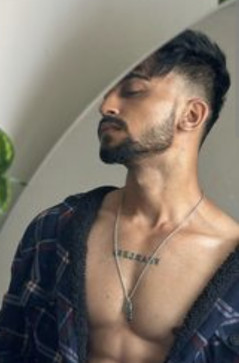 Sabir Khan, 23, India