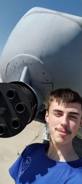 James, 20, United States