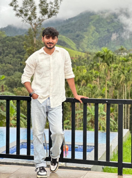 Maddy M, 27, United Arab Emirates