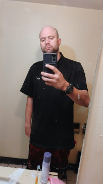 Chris W, 32, United States